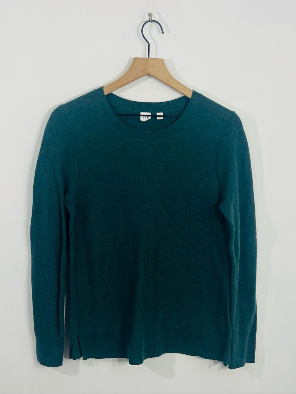 GAP Mossy Green Pullover Crew Neck Long Sleeve Knit Sweater Size Medium Cozy